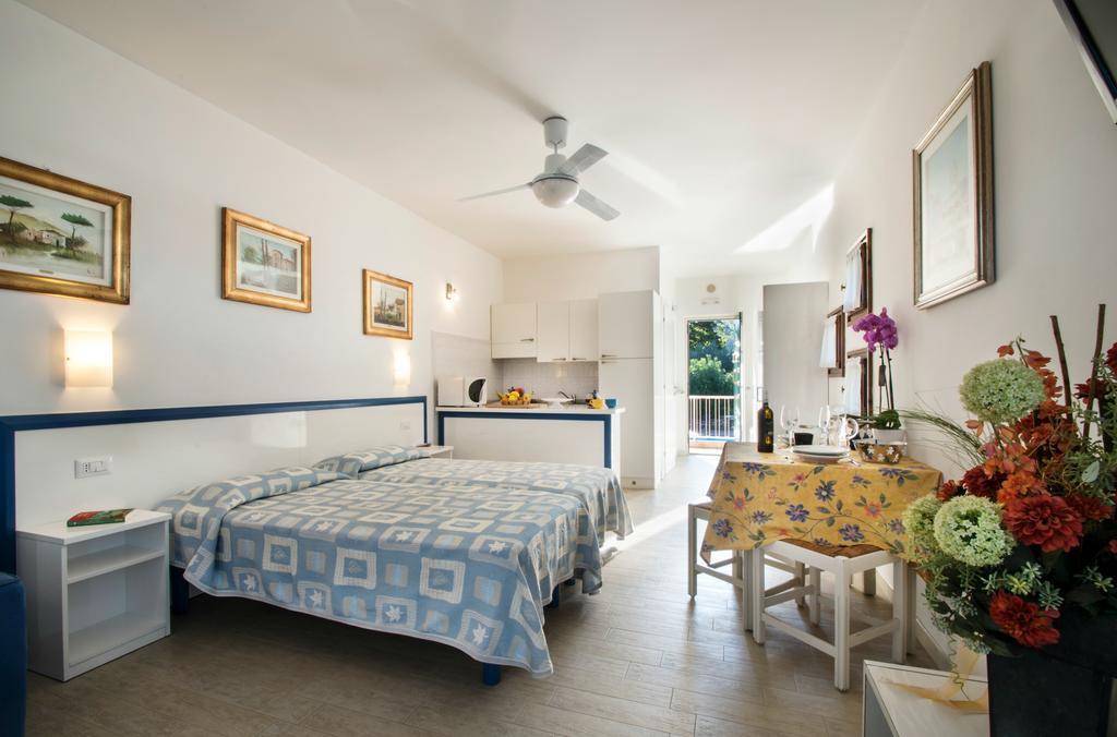 Aparthotel Rosa *